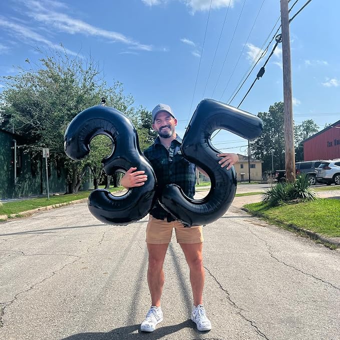 Black 15 Balloon - Image 9