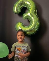 Light Green 7 Balloon - Image 7