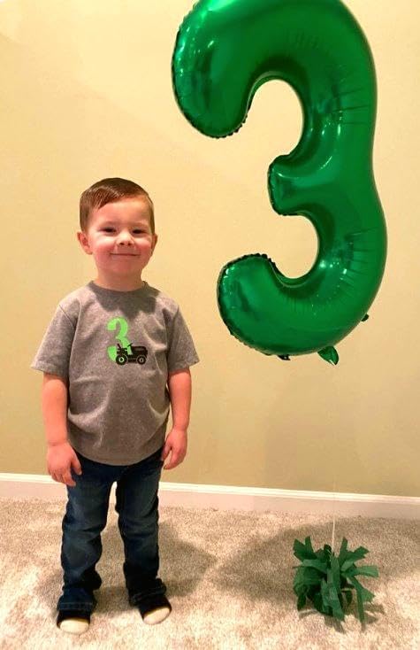 Green Number 3 Balloon 40 inch, Balloon numbers party supplies, deco photo shoot - Image 4