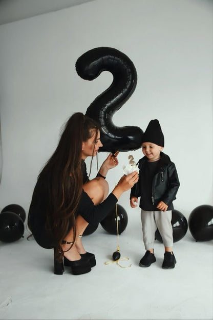 Black 70 Balloon - Image 4