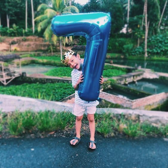Navy Blue 12 Balloon - Image 2