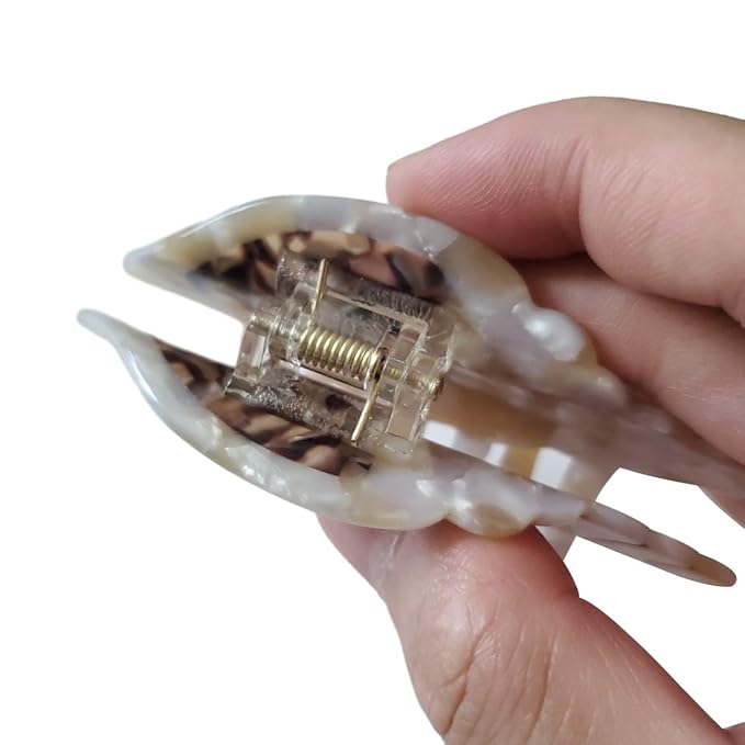 Spiral Conch Claw Clip,Acetate Hair Clips,Small Claw Clips for Women,Brown