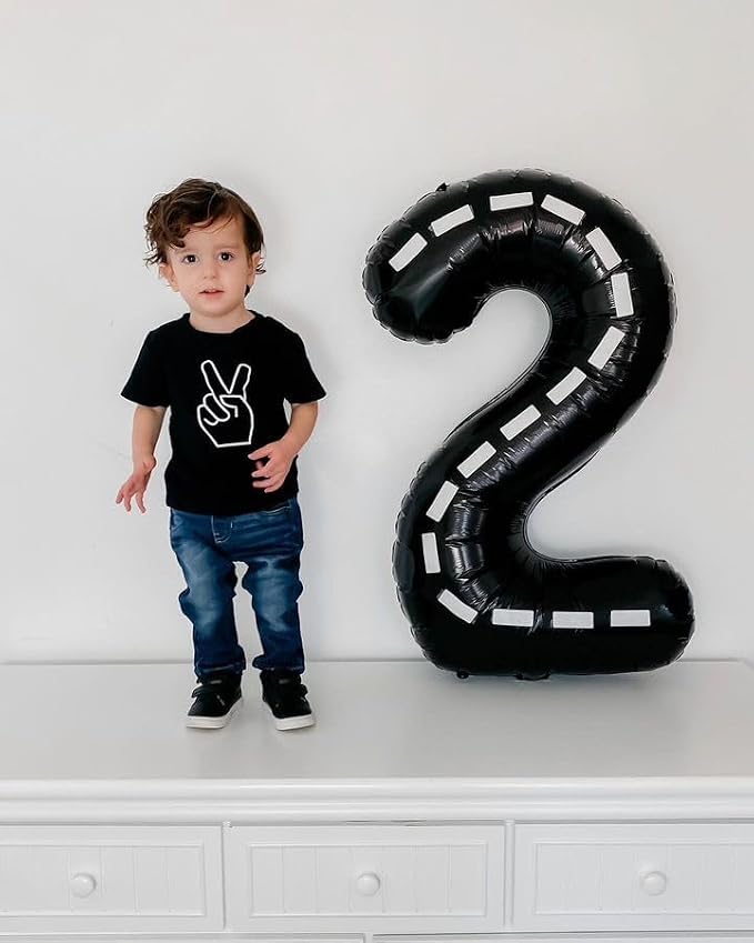 Race Car Number 7 Balloon 40 Inch - Image 7