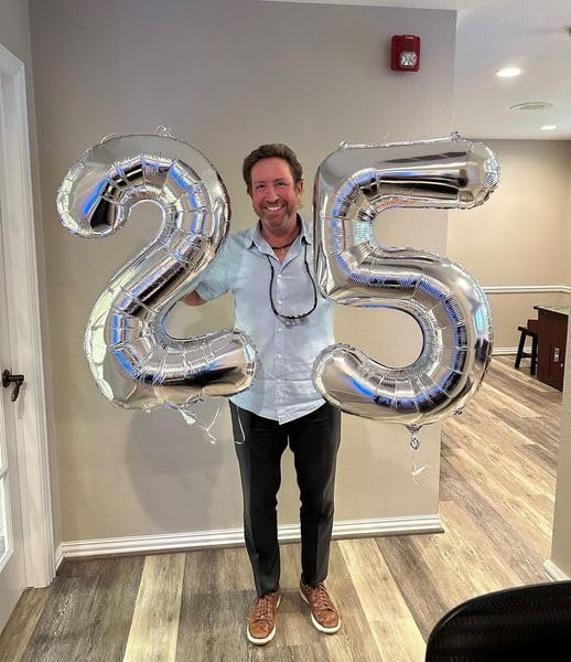 Sliver 19 Balloon - Image 8