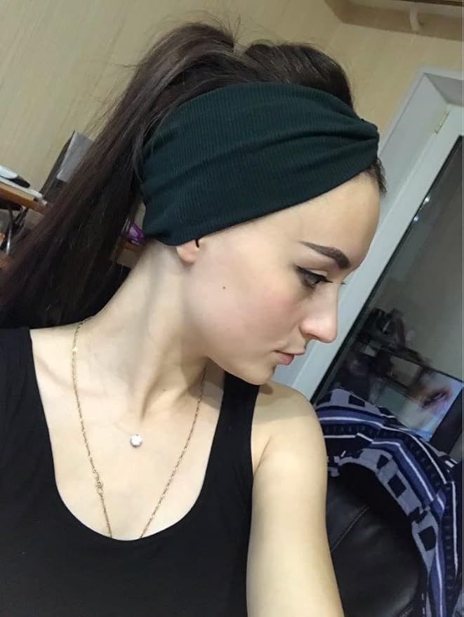 DRESHOW 8 Pack Headbands for Women Yoga Knotted Headbands Elastic Criss Cross Hair Accessories Sports Head Wrap Non Slip
