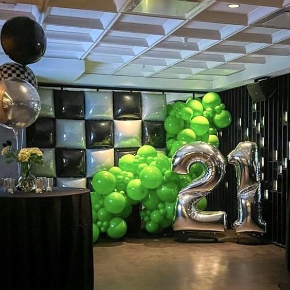 HILAVO Black and White Square Foil Balloon Wall - Image 7