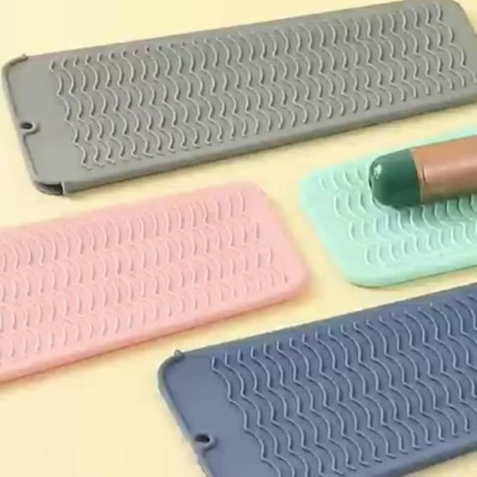Silicone Heat Insulation Pad, Heat Resistant Silicone Mat Pouch for Flat Iron, Hot Hair Tools, Portable Hair Styling Tool Accessories (Grey)