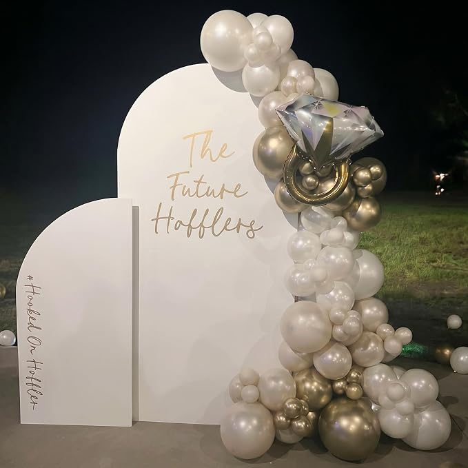 White and Gold Balloons - Image 7
