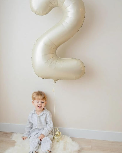 Cream 4 Balloon - Image 2