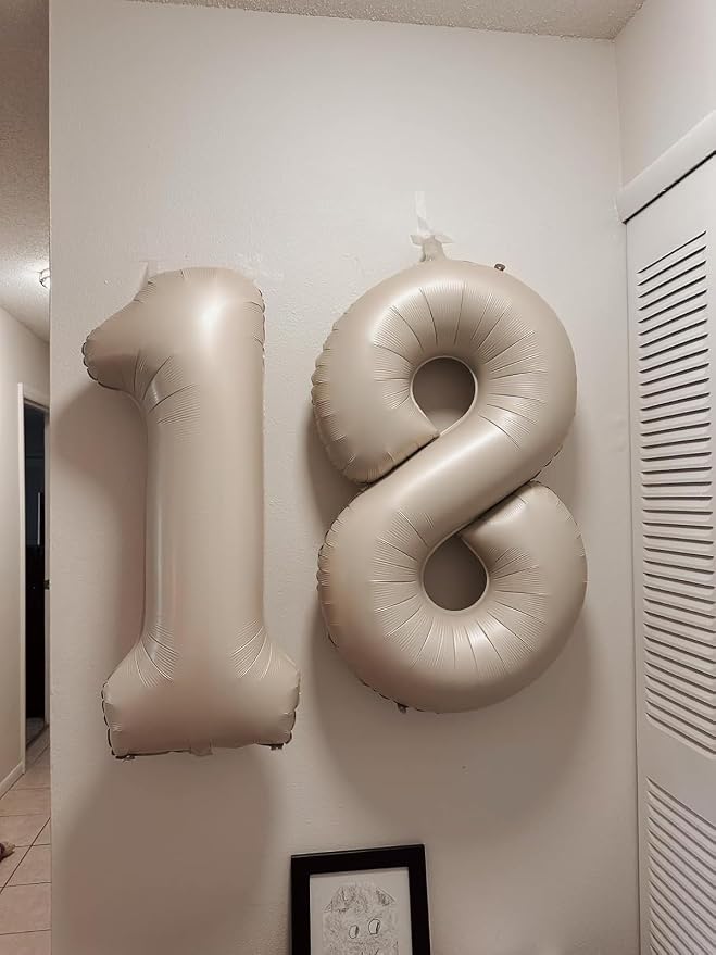 8 Balloon Number 40 Inch Cream Balloons - Image 4