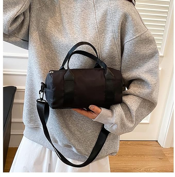 Small Gym Bag for Women, Cute Workout Duffel with Adjustable Strap - Lightweight Yoga Tote & Crossbody Sports Bag for Fitness, Travel (black)