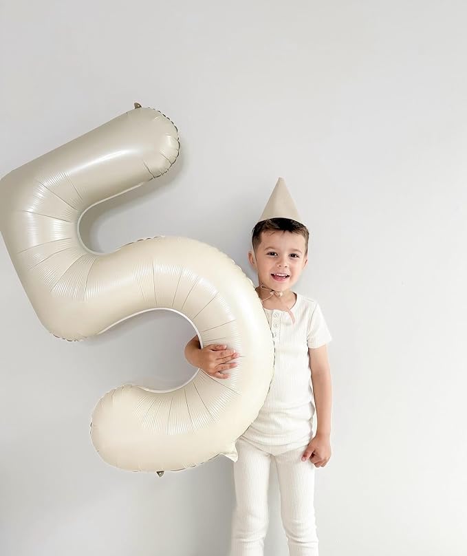 Cream 8 Balloon - Image 8
