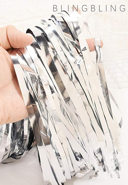 2 Pcs 3.2ft x 8.2ft Shiny Silver Metallic Tinsel Foil Fringe Curtains Photo - Image 3