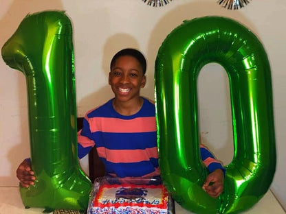 Green 10 Balloon - Image 7