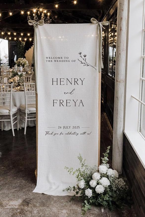 Personalized Wedding Welcome Banner Linen – Custom Names & Date, Elegant Fabric - Image 2