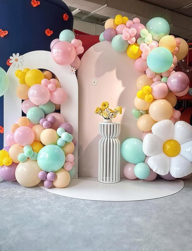 Daisy Balloon Arch Garland Kit - Image 3