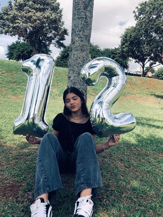 Number Balloons 40 Inch Silver 0 Balloon - Image 2