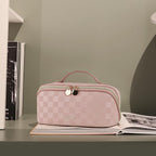 Prite Makeup Bag for Women Travel Waterproof Vegan Leather Cosmetic Bag Open Flat Toiletry Bag With Clear Divider and Handle (Plaid Pink)