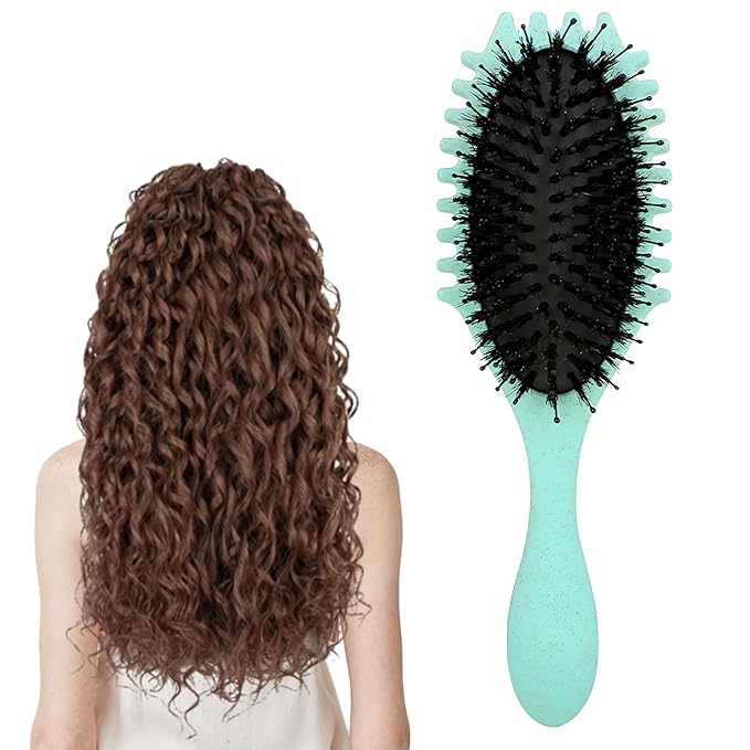 Curly Defining Brush, Curly Hair Styling Brushes Detangler Soft Bristle Hair Brush 1-Pack (Light Green)