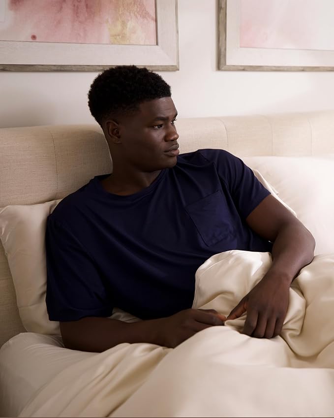 Cozy Earth Standard Pillowcases Set of 2 - Made of 100% Viscose from Bamboo, Ultra-Soft & Luxury, Woven from Naturally Breathable & Lightweight Fabric - Oat
