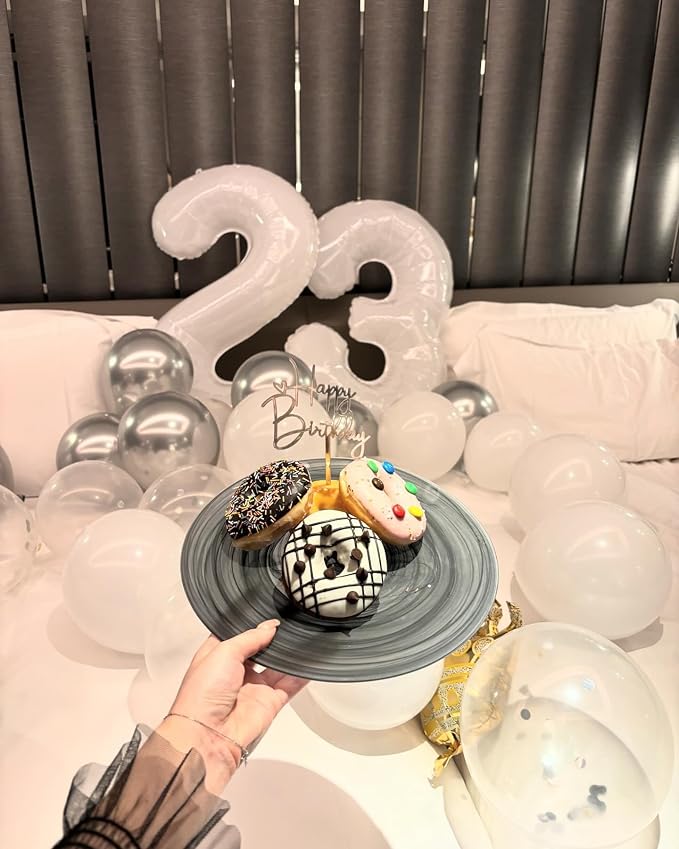 White 10 Balloon - Image 9