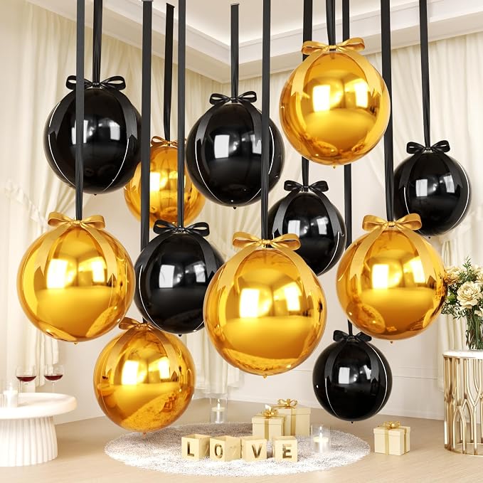 Black and Gold Round Foil Balloons by FunHot