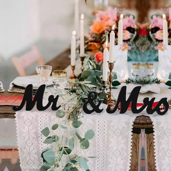 VIOPVERY Wooden Mr & Mrs Wedding Sign - Image 3