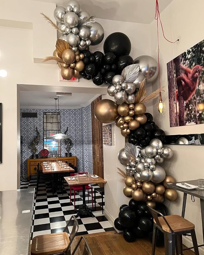 Black Gold and Silver Balloon Arch Garland Kit 153pcs - Image 7