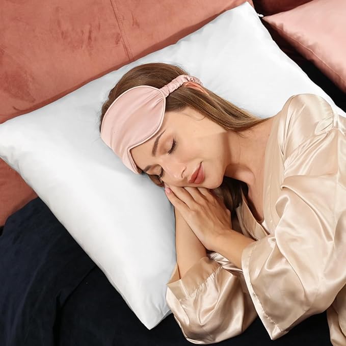Adubor 100% Silk Pillowcase - Mulberry Silk Pillow Cases, 23 Momme 6A Grade Fibers, Silk Pillow Case for Hair and Skin Health, with Hidden Zipper (Standard 20''×26'', White, 1PC)