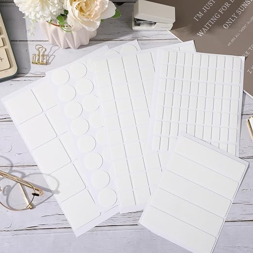 JANYUN 140 Pcs Clear Sticky Tack Dots, 25 mm Putty Clear Tape - Image 3