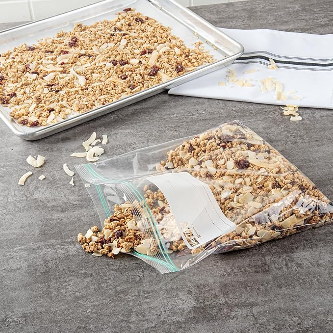 Restaurantware-Bag Tek 1 Gallon Storage Zip Bags, 1000 Disposable Zipper Pouch - Image 4