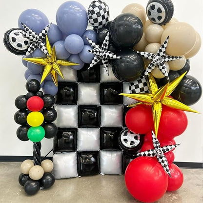 25Pcs Black and White Square Foil Balloons Wall Tunnel Backdrop Double Sided - Image 4