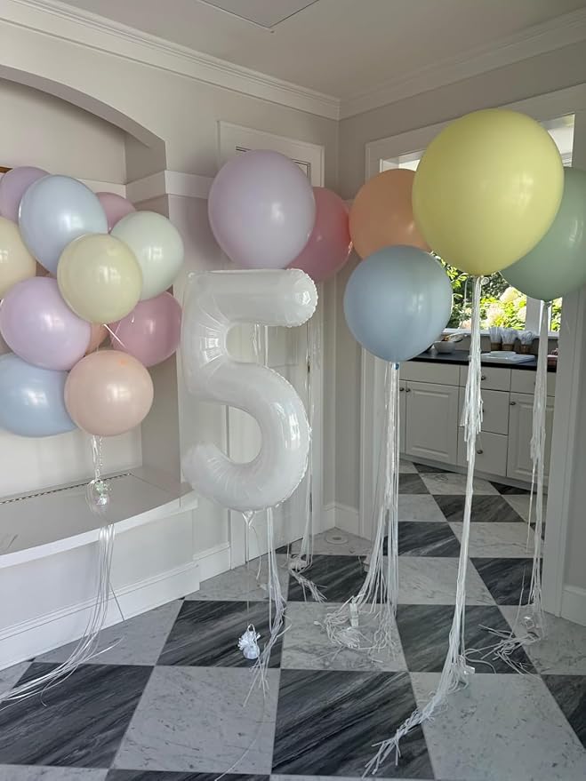 Number Balloons White 7 Balloon 40 inch - Image 4