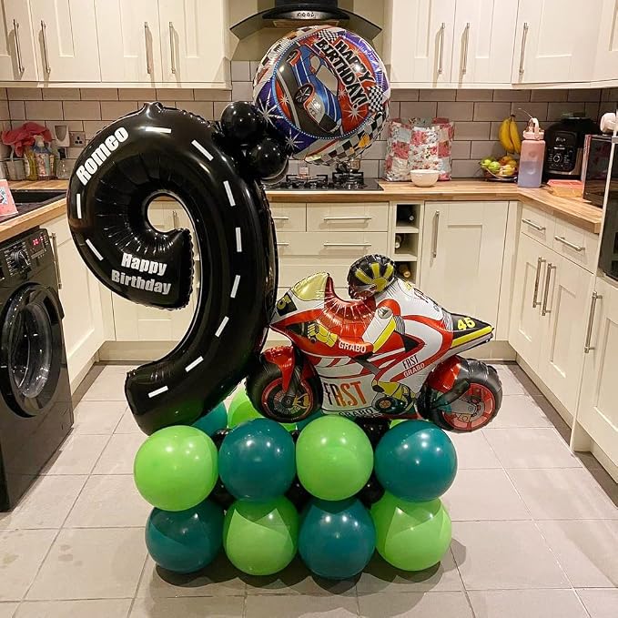 9 Number Race Car Balloons - Image 5