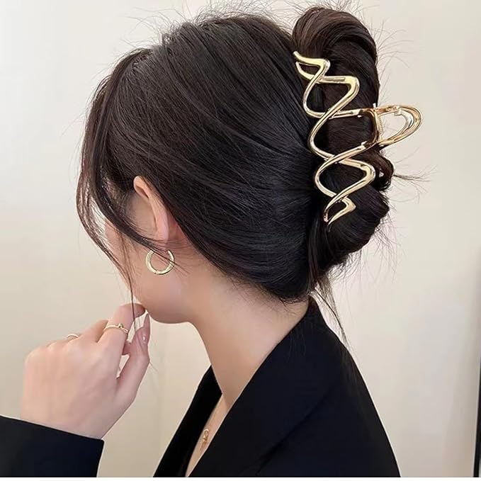 Wave Hair Claw Clip Wavy Metal Hair Clips Large Gold Hair Claws Barrettes Strong Hold Nonslip Hair Jaw Clips for Thin Thick Hair Stylish Hair Accessories for Women Girls