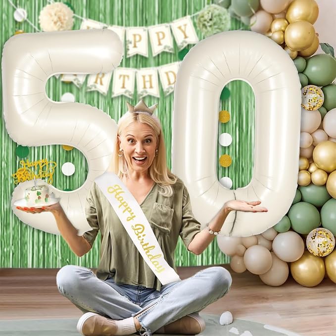Cream White Number 26 62 Balloon - Image 4