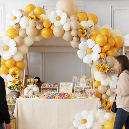 141pcs Bee Balloon Garland Arch Kit - Image 4