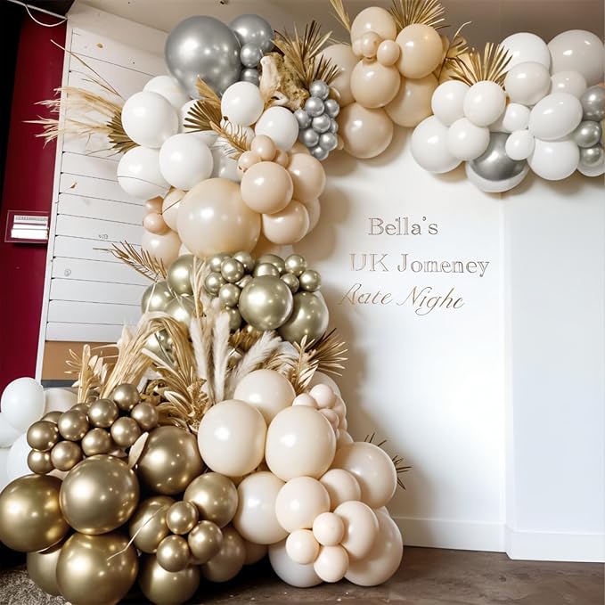Gold and Silver Balloons - Image 5