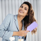 Curl Defining Brush, 1 PCS Curly Hair Brush, Brush for Curly Hair, for Combing and Shaping Men's and Women's Curls to Reduce Pulling (Purple)