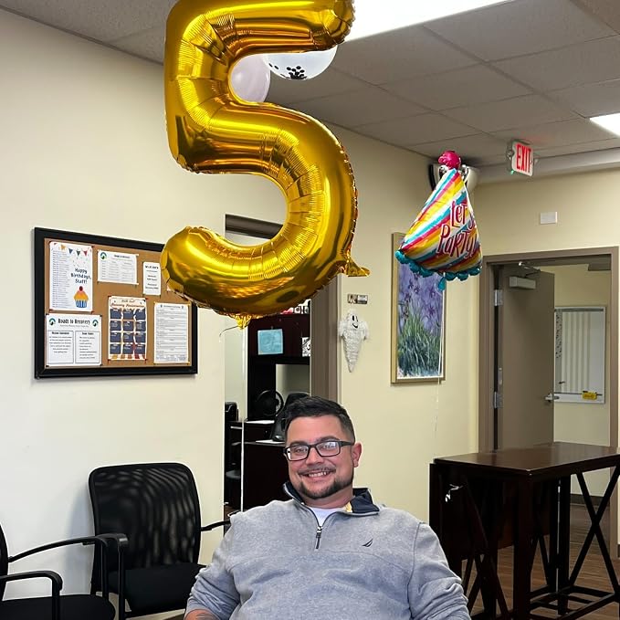 Gold Number 3 Balloon 40 Inch - Image 4