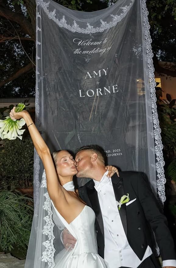 Personalized Sheer Wedding Welcome Sign Banner by Raipile