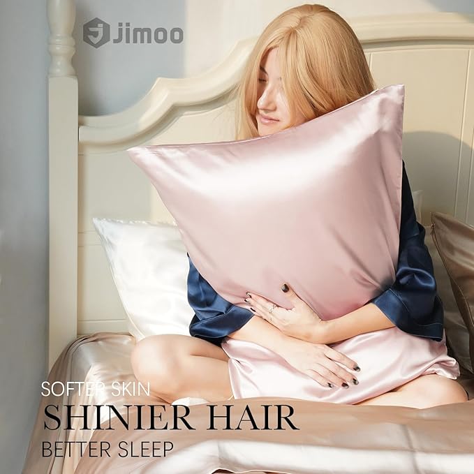 100% Mulberry Silk Pillowcase for Hair and Skin, 22 Momme Pure Natural Silk Pillow Case Both Sided with Zipper, Pillow Cover for Women Mom Men (Light Pink, Standard 20''×26'', 1 Pack)