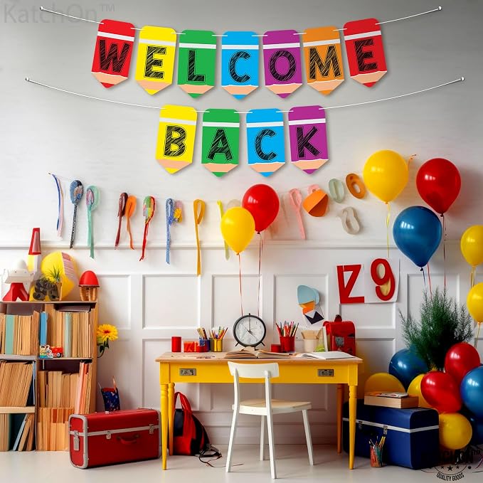 KatchOn Pre-Strung Welcome Back Banner - Image 5