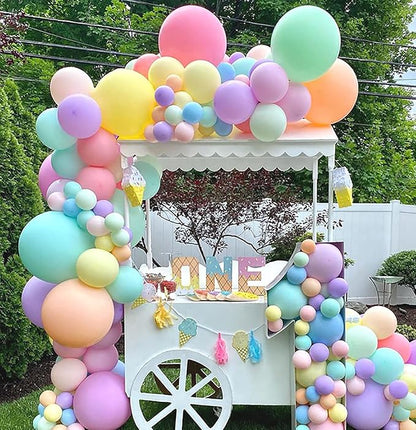 18 inch Pastel Green Balloons - Image 4