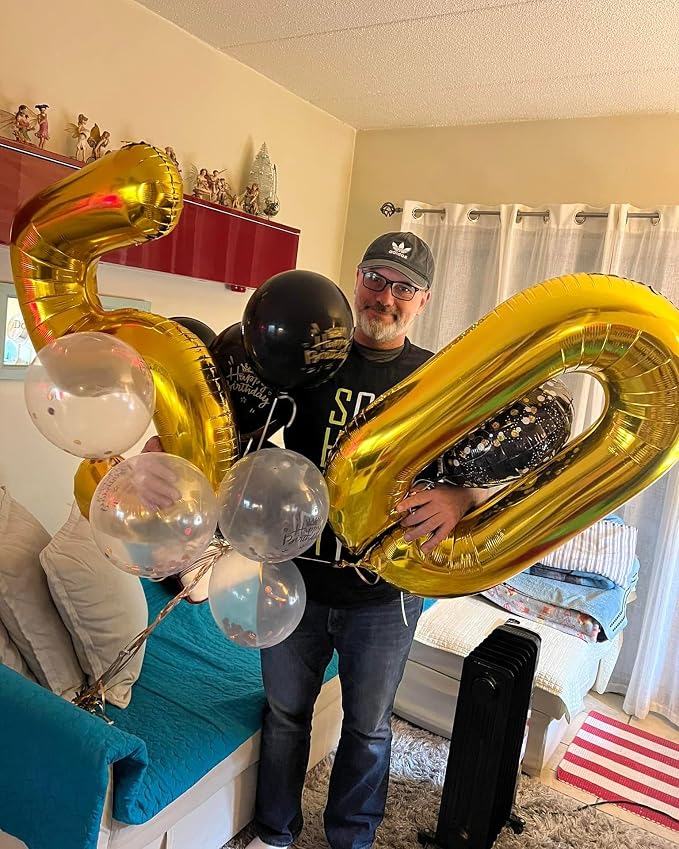 Gold 70 Balloon - Image 2