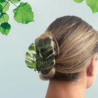 Green Monstera Leaf Hair Clip – Large Boho Acetate Hair Claw, Stylish Plant Leaf Hair Clamp, Trendy Hair Accessories, Gift for Plant Lovers & Her