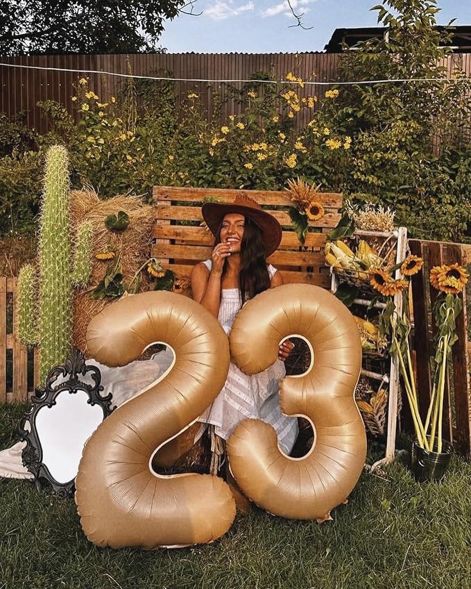 Light Brown Number 2 Balloon 40 Inch - Image 7