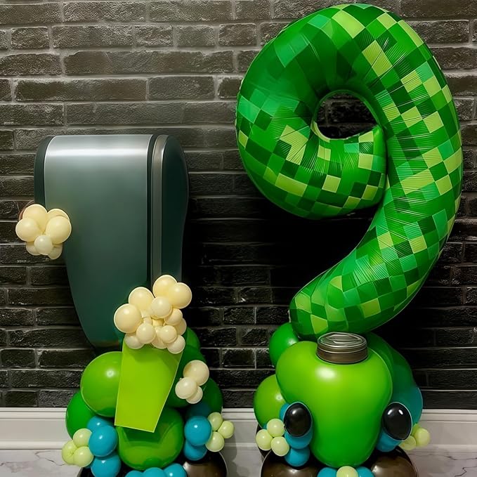 Foil 19 Balloons Number, 40 Inch Dark Kelly Green Pixel Number 19 Balloon - Image 3