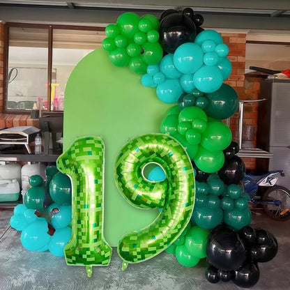 Foil 19 Balloons Number, 40 Inch Dark Kelly Green Pixel Number 19 Balloon - Image 4