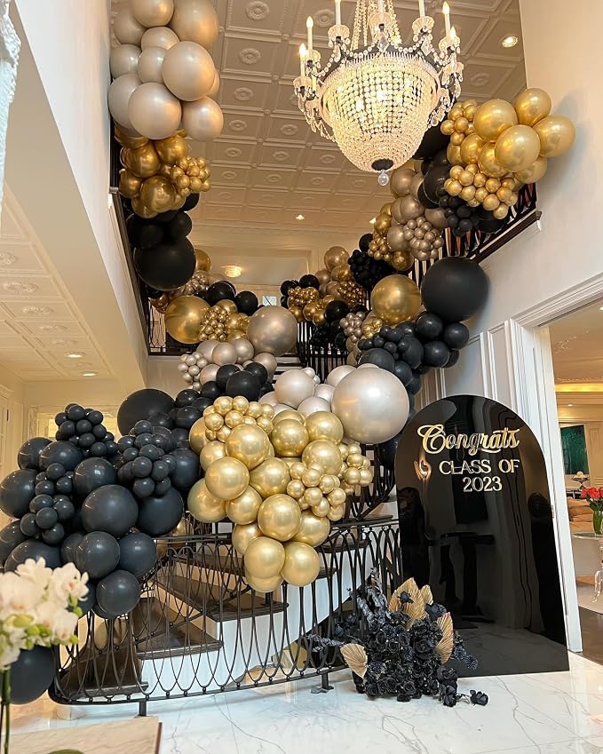 Black and gold Confetti Balloons - Image 4